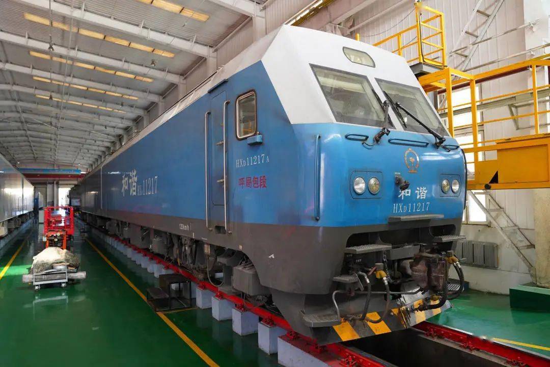 我国最新电力机车，全方位解析选择、操作全攻略