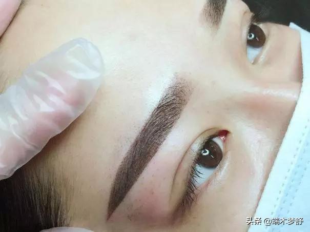 寻找内心平静的美丽纹眉之旅，最新纹眉价格一览