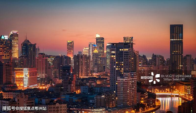 景鸿盈泰最新动态，自然美景探索之旅，寻求内心平和与宁静的旅程